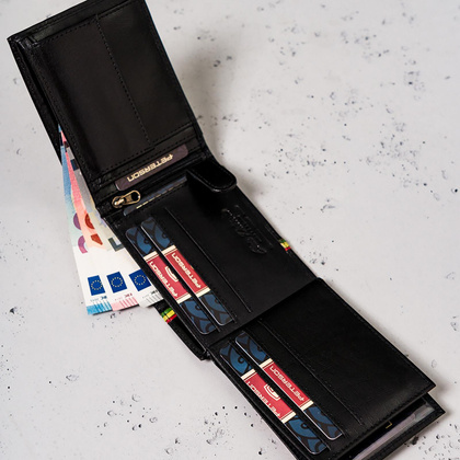 Poziomy portfel męski z kolorową lamówką