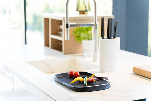 Dwustronna deska do krojenia Livio czarna 8364