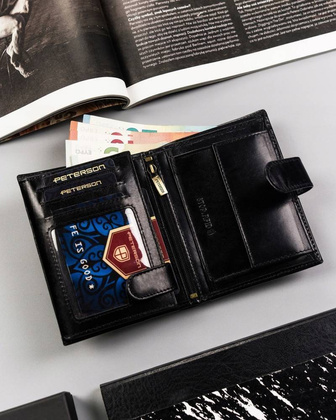 Duży portfel męski zapinany na zatrzask