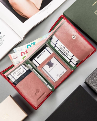 Kompaktowy portfel z polerowanej skóry naturalnej