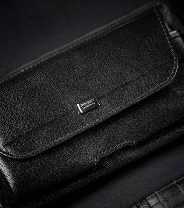 Skórzane etui na pasek z miejscem na karty i dokumenty, RFID