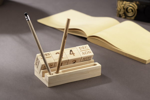 Kalendarz bambusowy NEN